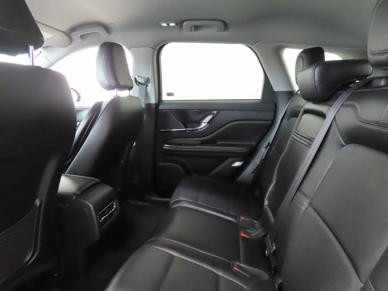 Used 2022 Lincoln Corsair Reserve FWD image 16