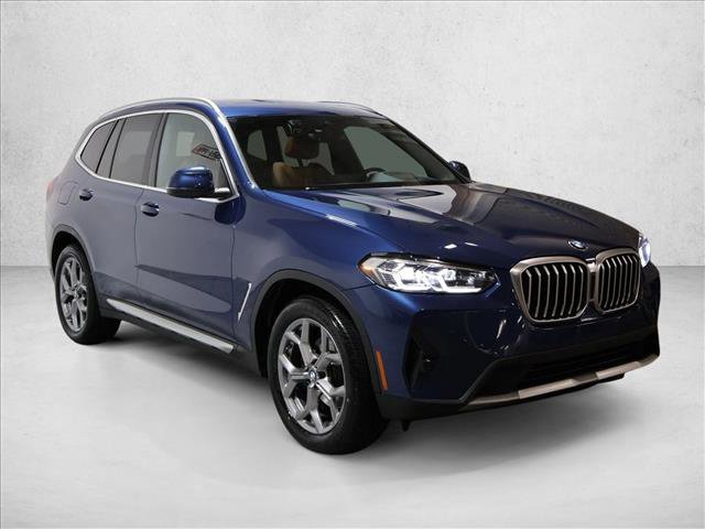 Used 2023 BMW X3 xDrive30i w/ Premium Package AWD/4WD image 4