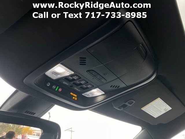 Used 2023 Buick Enclave Essence w/ Experience Buick Package image 31