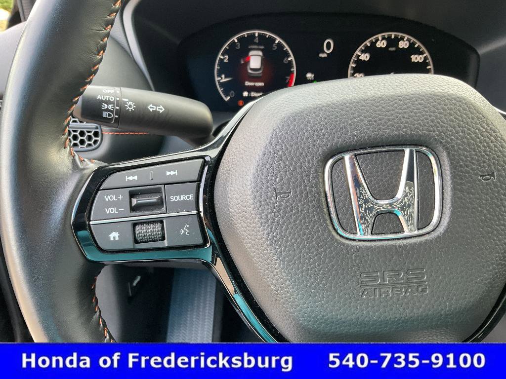 Used 2025 Honda HR-V Sport image 29
