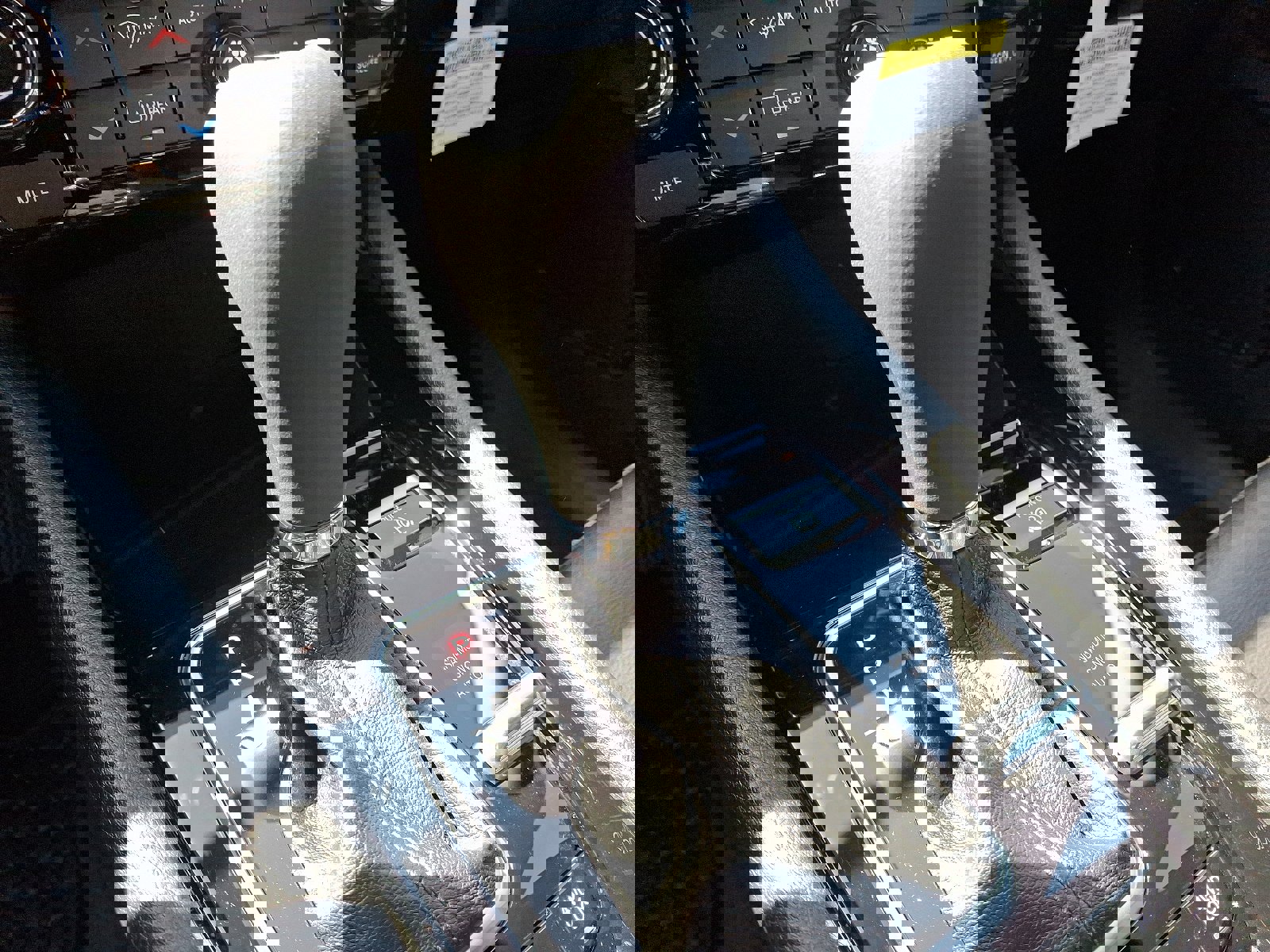 Used 2024 Jeep Compass Latitude w/ Convenience Group image 14