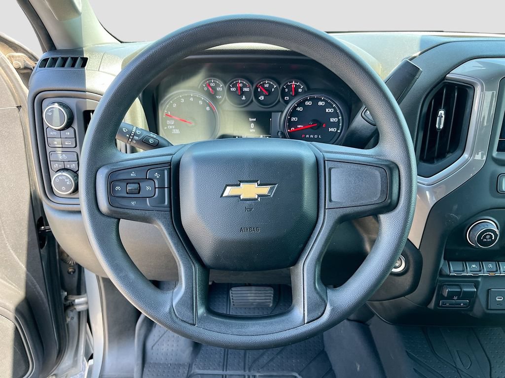 Used 2023 Chevrolet Silverado 1500 Custom w/ LPO, Dark Essentials Package AWD/4WD image 11