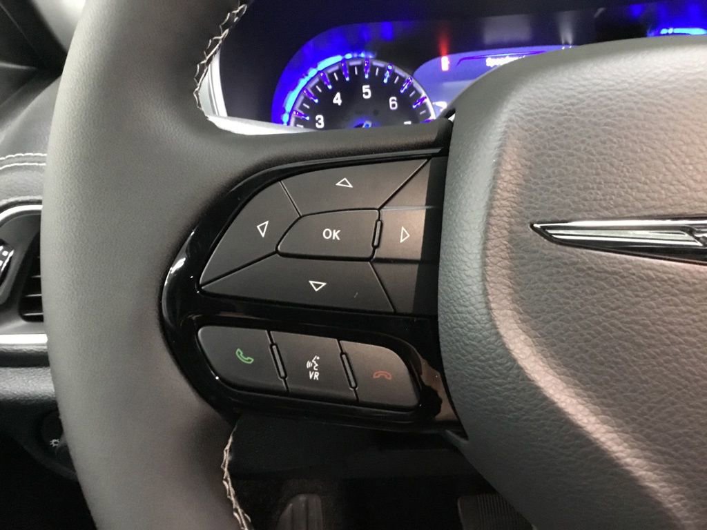 New 2026 Chrysler Pacifica Limited w/ S Appearance Package image 42