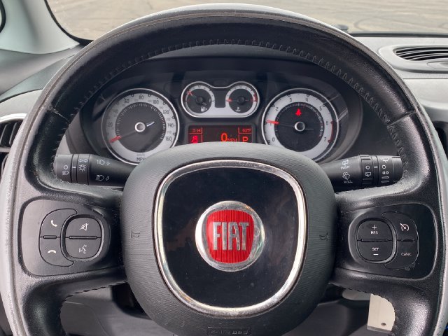 Used 2014 FIAT 500L Easy FWD image 11