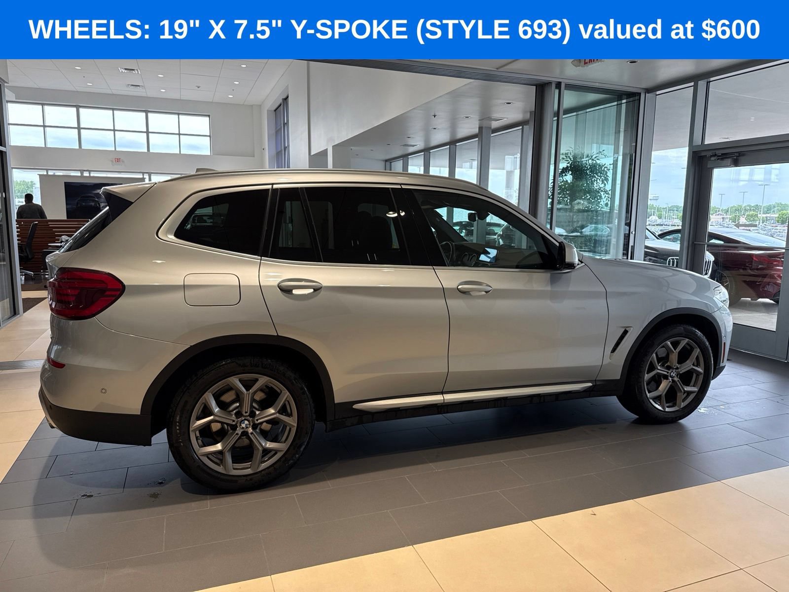 Used 2021 BMW X3 xDrive30i w/ Convenience Package AWD/4WD image 4