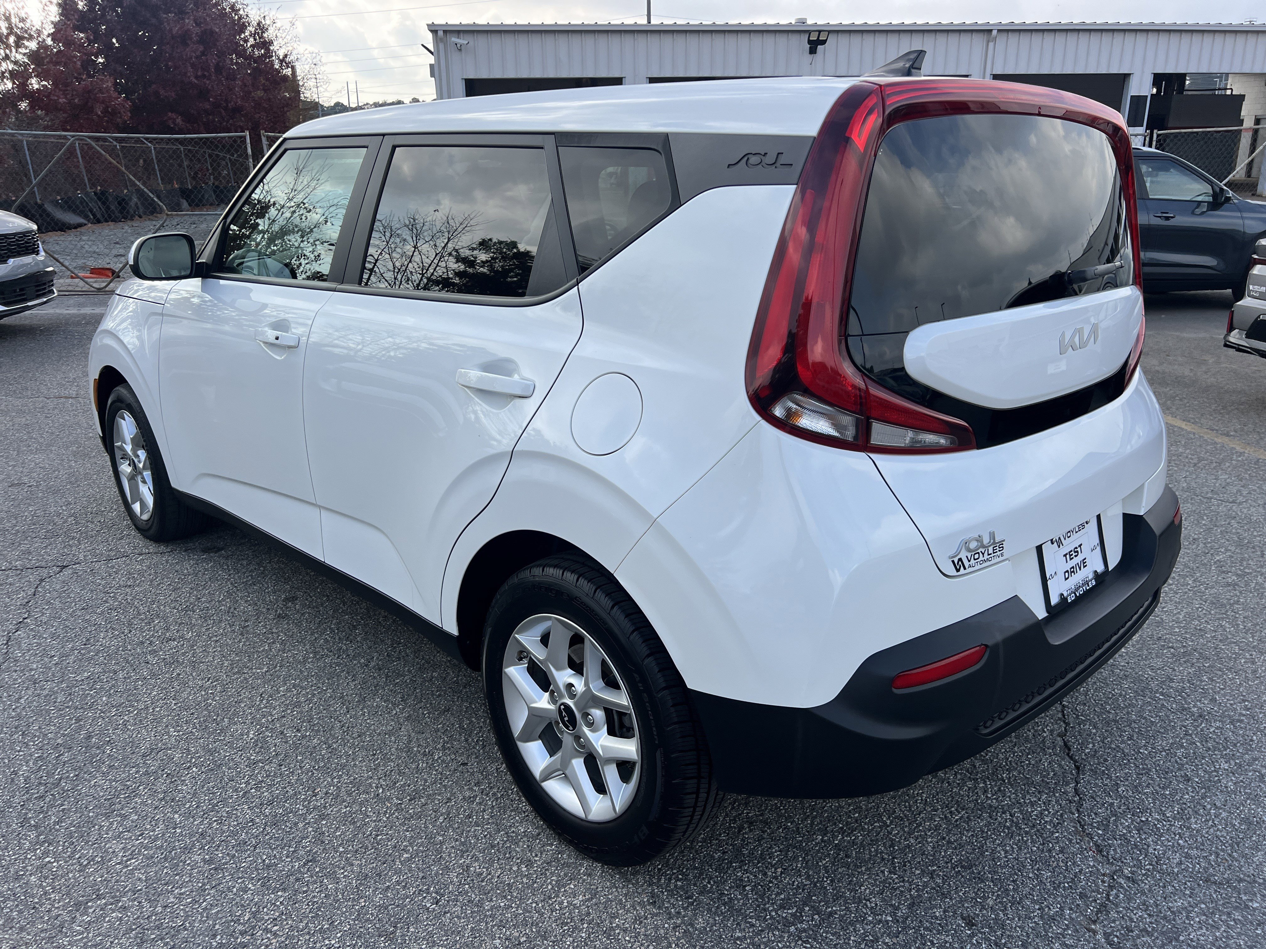 Used 2022 Kia Soul S image 5