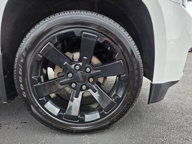 Used 2019 GMC Yukon Denali w/ Open Road Package AWD/4WD image 10