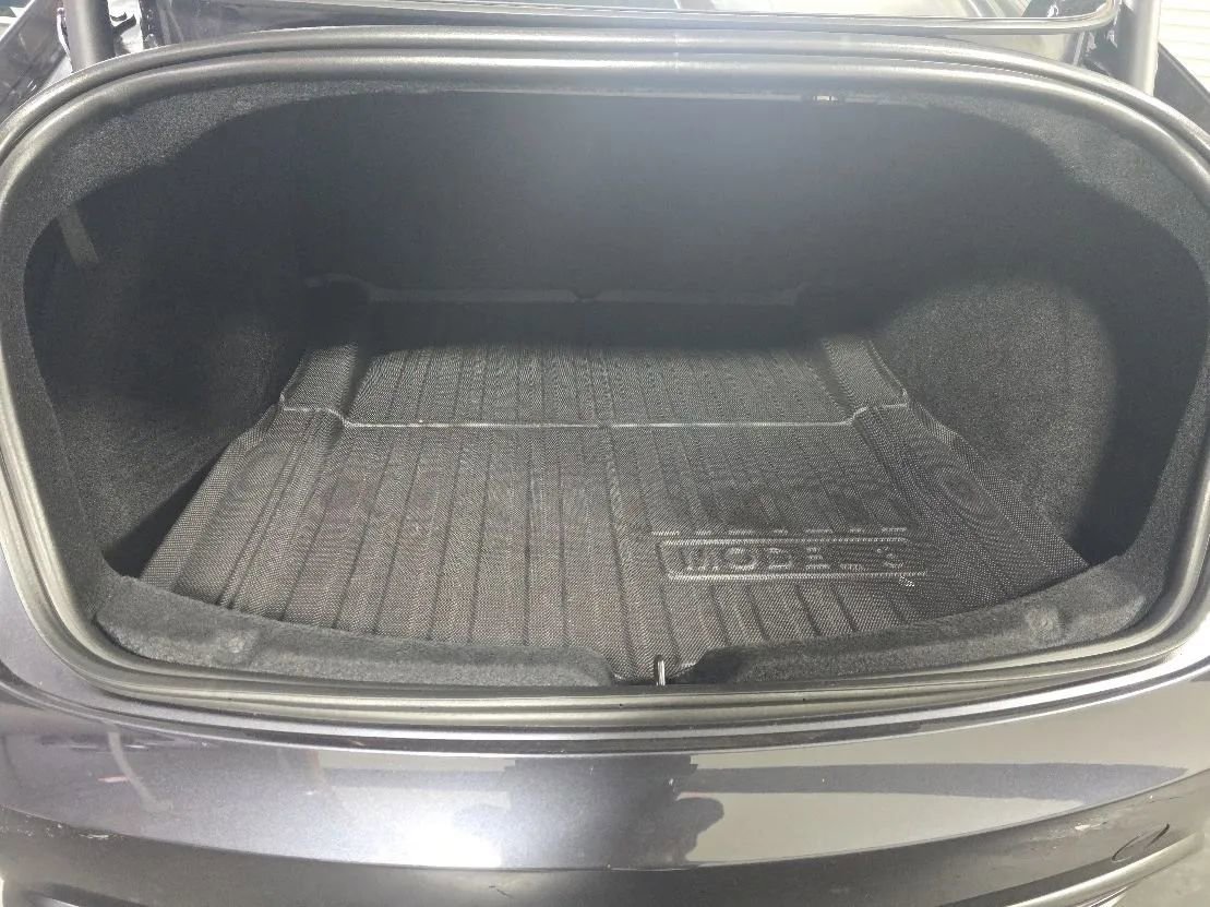 Used 2024 Tesla Model 3 Performance image 11