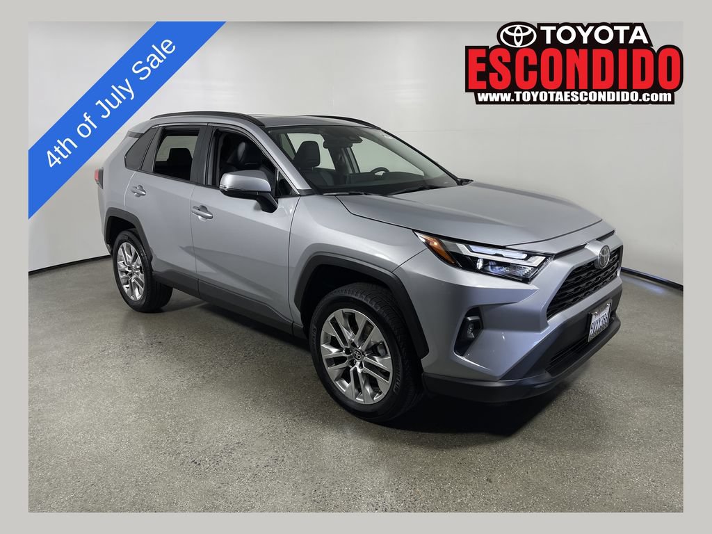 Certified 2025 Toyota RAV4 XLE Premium FWD image 1