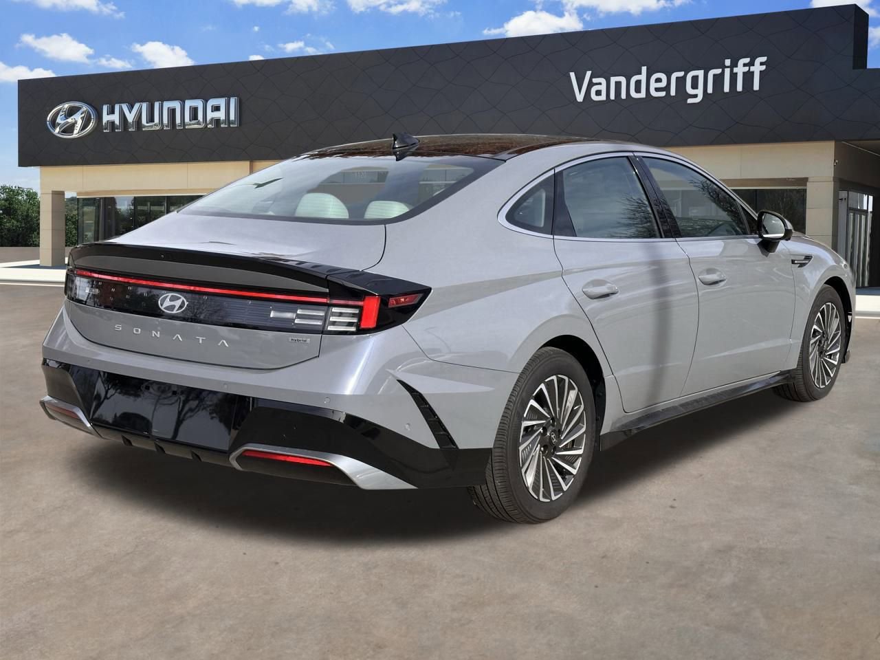 Certified 2025 Hyundai Sonata Limited image 13