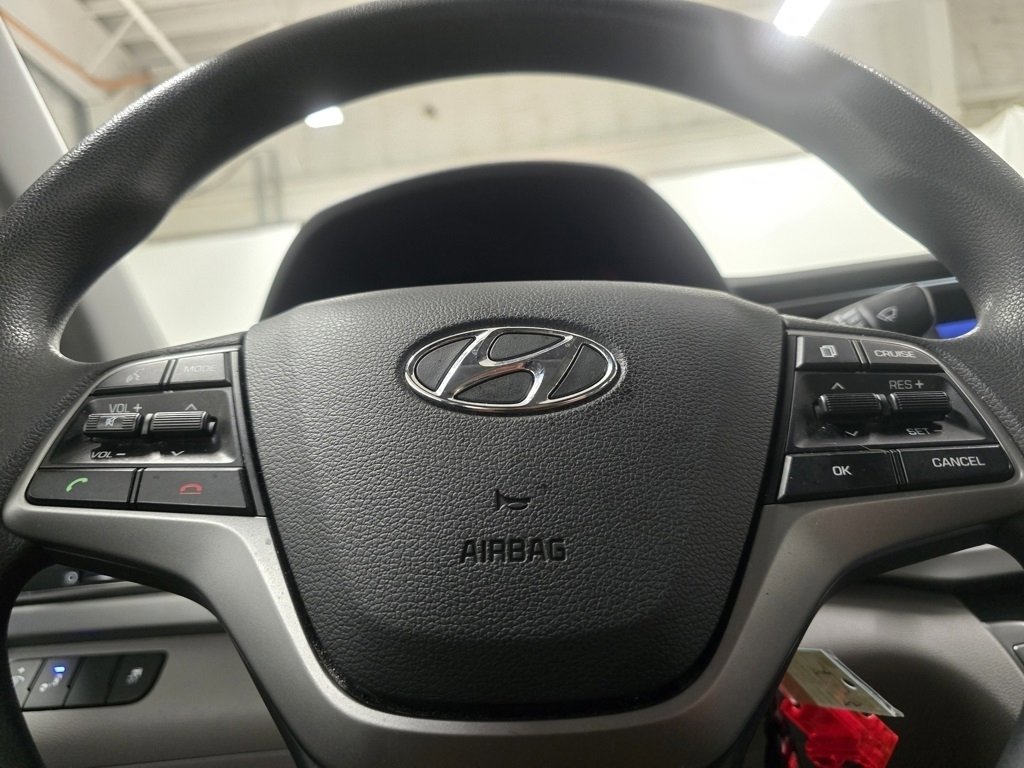 Used 2018 Hyundai Elantra SEL w/ Cargo Package image 24