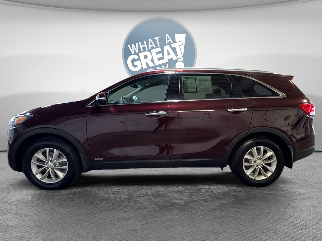 Used 2017 Kia Sorento AWD w/ LX Convenience Package image 7