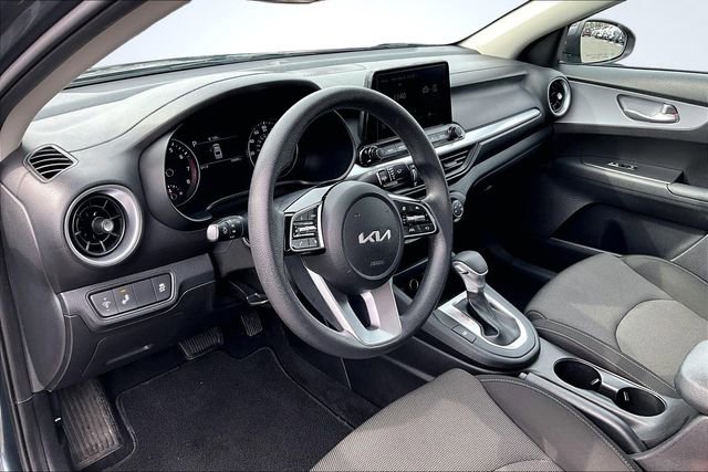 Used 2023 Kia Forte LXS w/ LXS Technology Package image 16