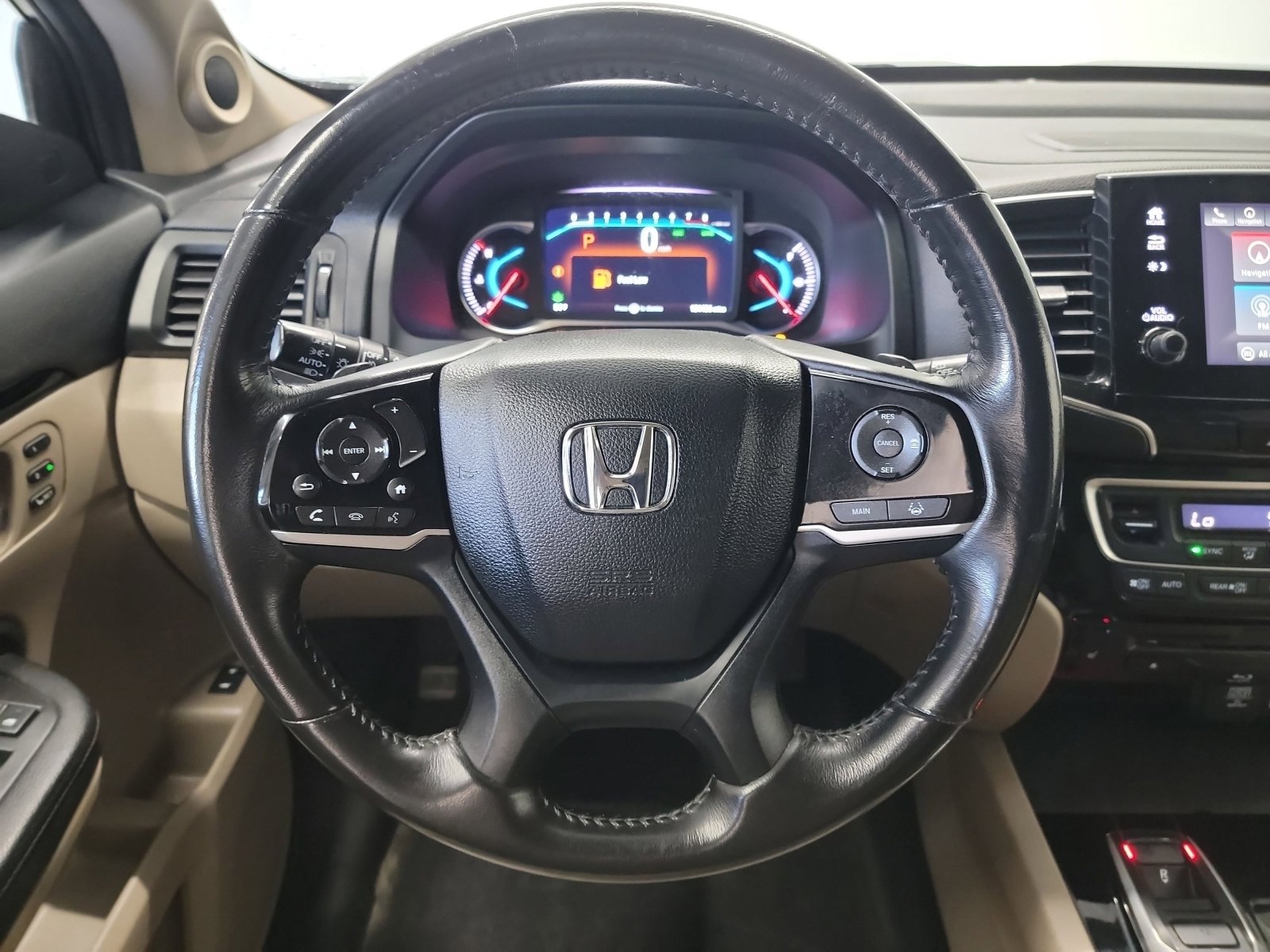 Used 2019 Honda Pilot Touring image 17
