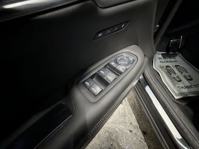 Certified 2024 Cadillac XT6 Sport w/ LPO, Red Accent Package image 25