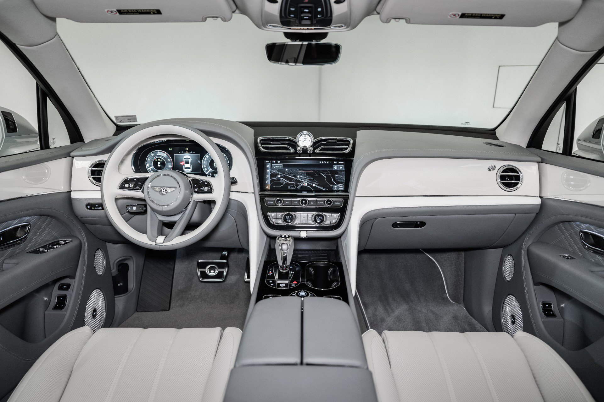 New 2025 Bentley Bentayga Extended Wheelbase image 34