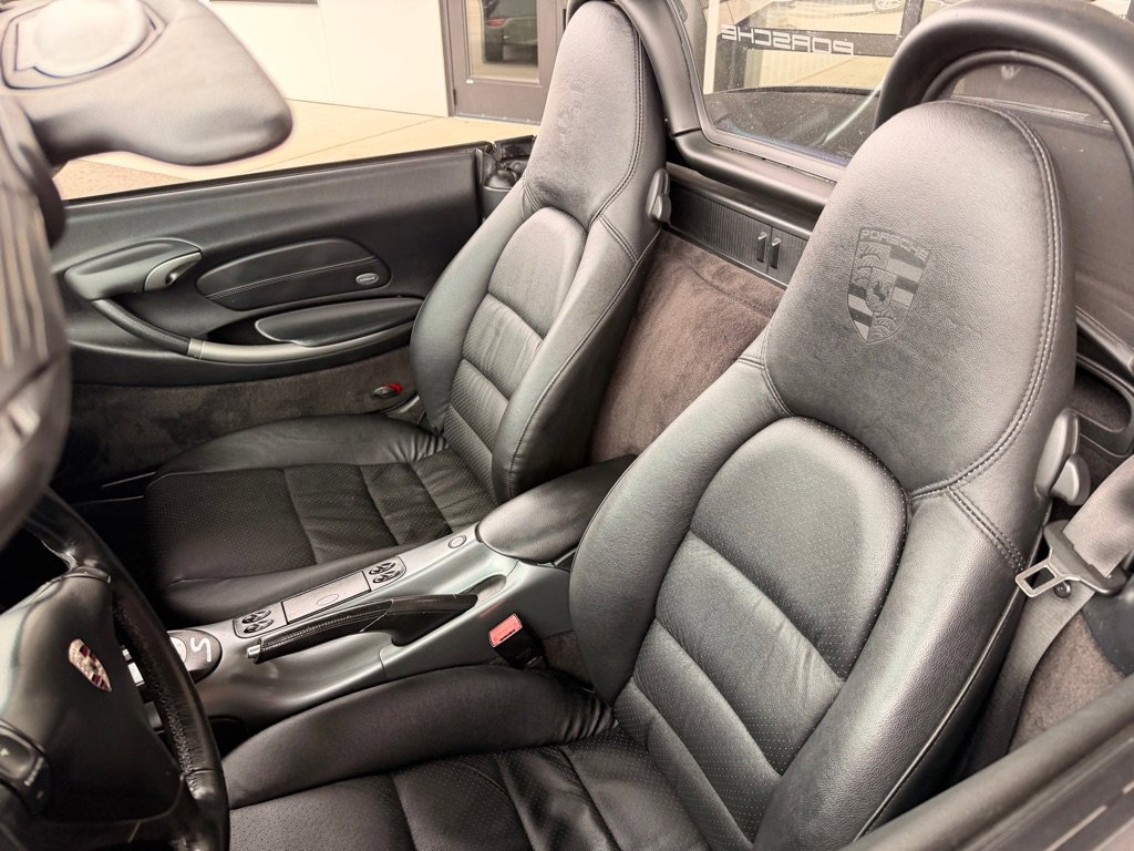 Used 2002 Porsche Boxster S RWD image 10