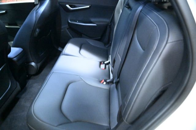 Used 2024 Kia EV6 Wind image 40