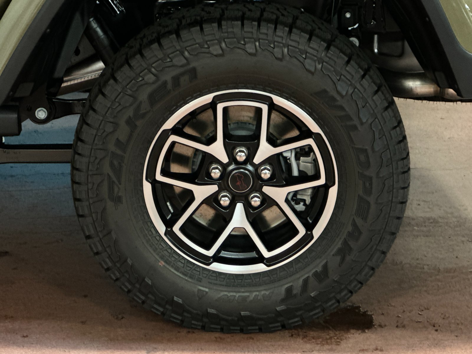 New 2026 Jeep Gladiator Sport AWD/4WD image 24