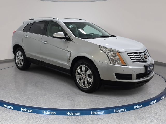 Used 2015 Cadillac SRX Luxury w/ Driver Awareness Package AWD/4WD image 4