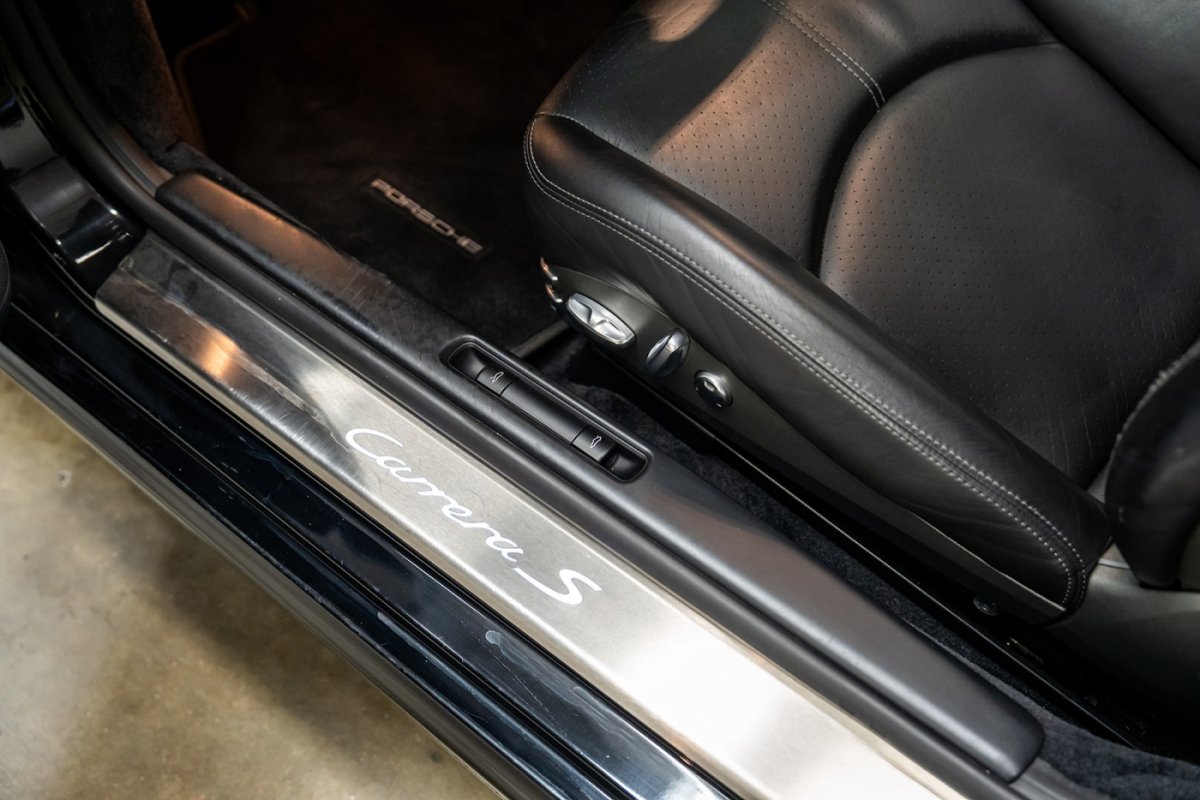 Used 2009 Porsche 911 Carrera S RWD image 23