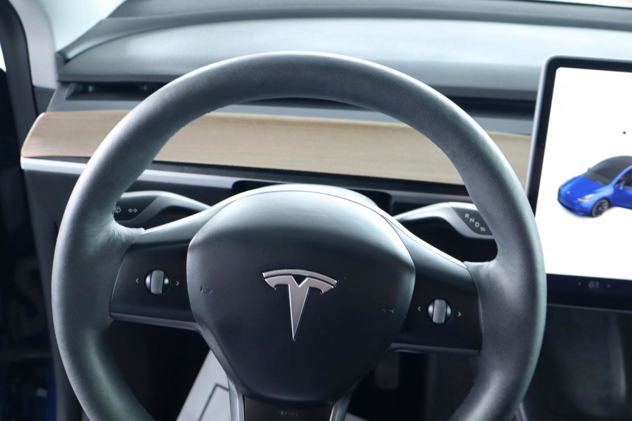 Used 2021 Tesla Model Y Long Range AWD/4WD image 20