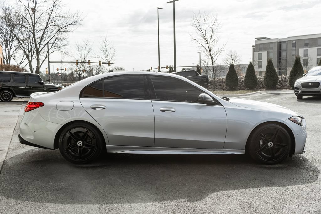 Used 2023 Mercedes-Benz C 300 4MATIC Sedan image 3