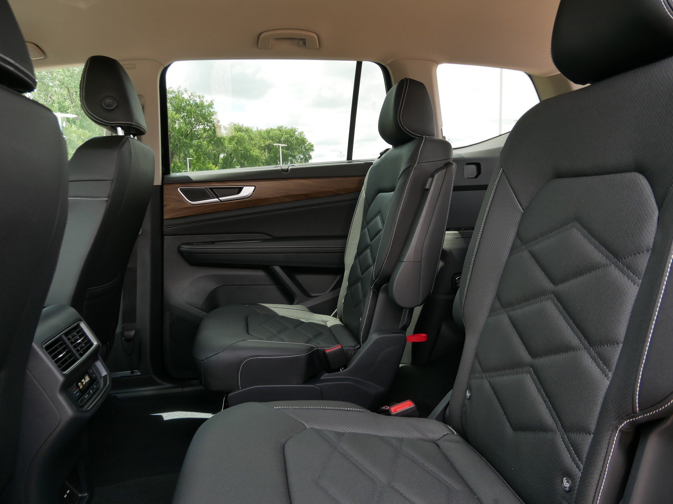New 2026 Volkswagen Atlas SE AWD/4WD image 5