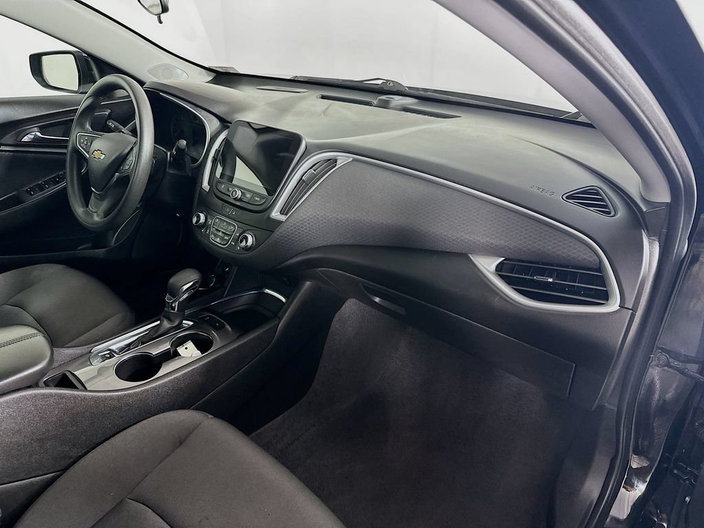 Used 2024 Chevrolet Malibu LT FWD image 36