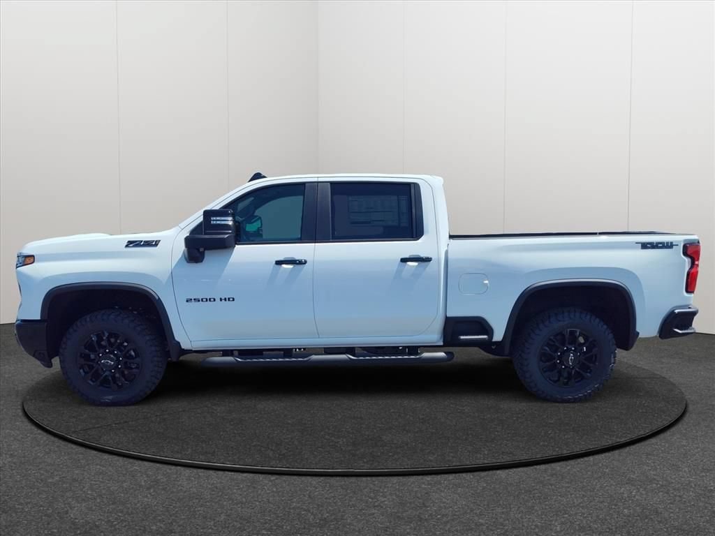 New 2026 Chevrolet Silverado 2500 LT w/ Trail Boss Package AWD/4WD image 2
