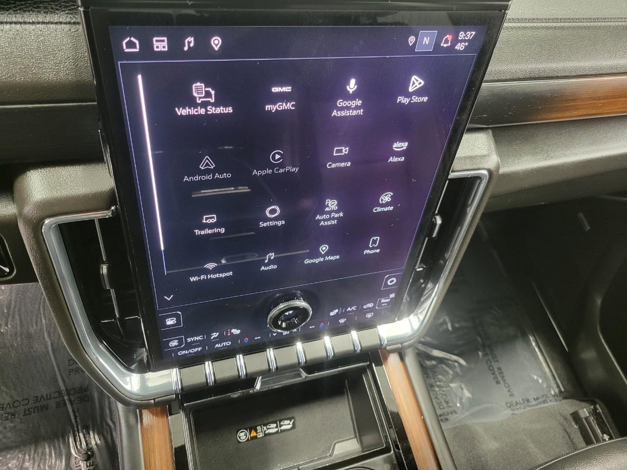 Certified 2025 GMC Yukon XL Denali image 8