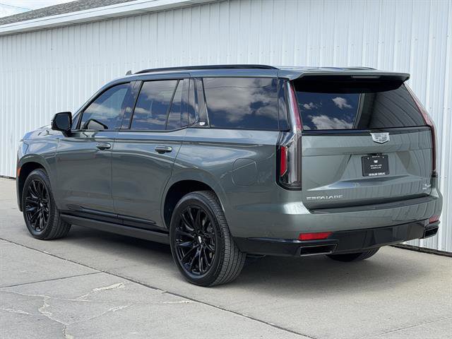 Certified 2024 Cadillac Escalade Sport Platinum w/ LPO, ONYX Package AWD/4WD image 8