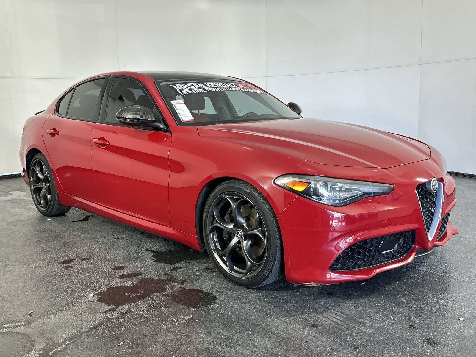 Used 2019 Alfa Romeo Giulia Ti Sport w/ Quick Order Package 22U Sport RWD image 2