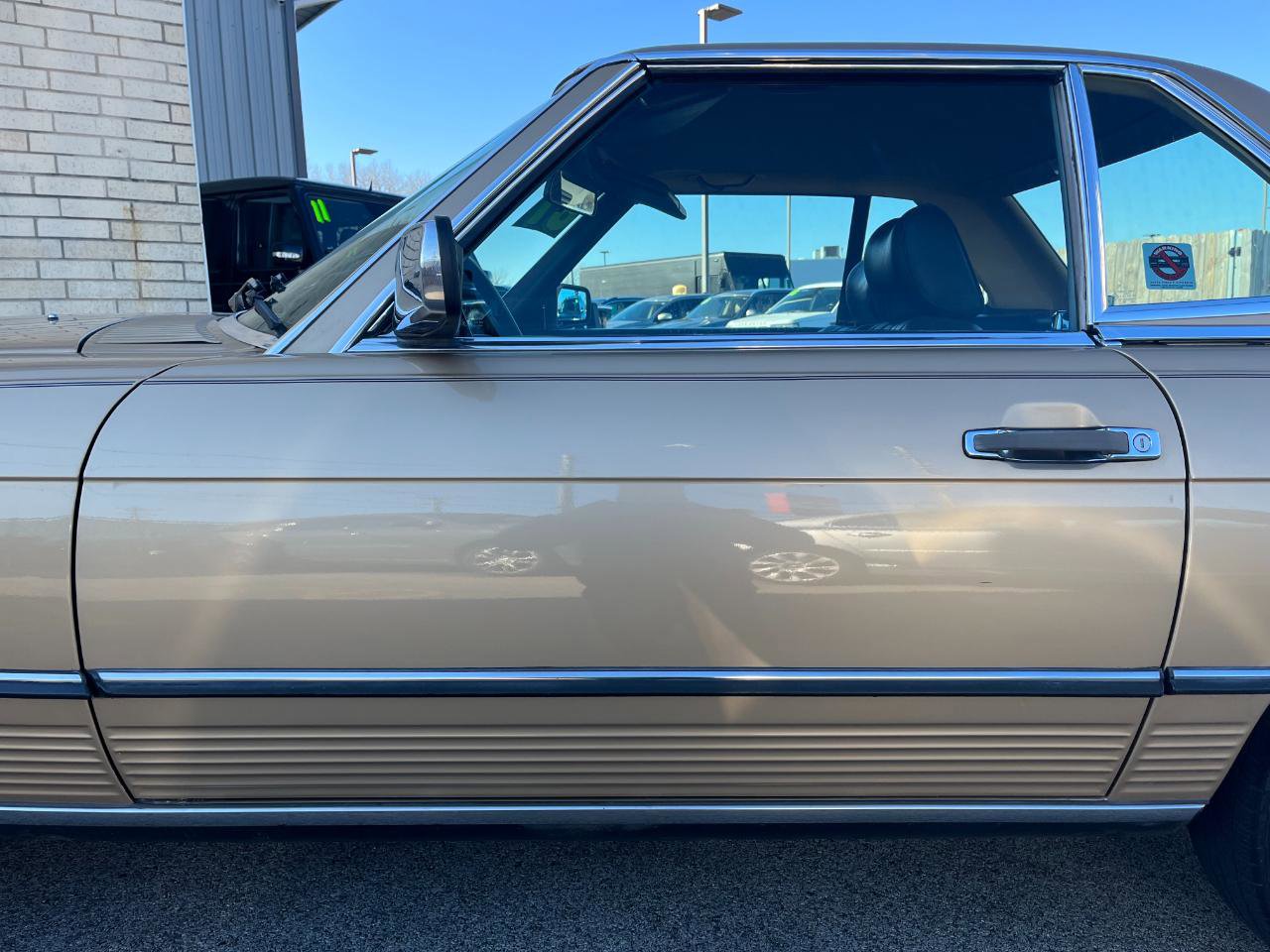 Used 1987 Mercedes-Benz 560 SL image 15