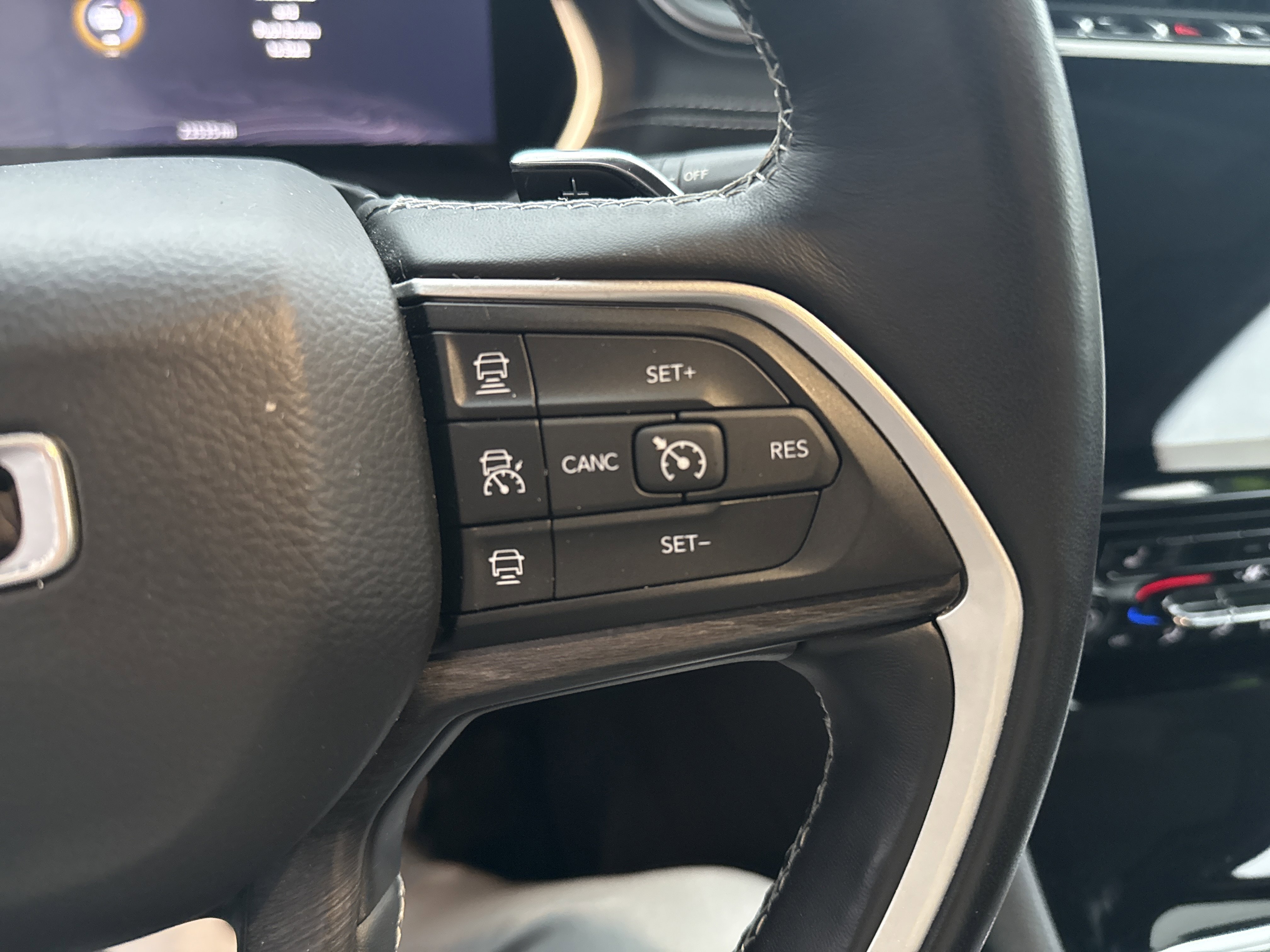 Used 2021 Jeep Grand Cherokee L Limited image 20