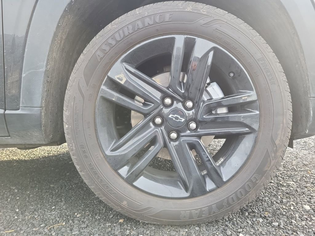 Used 2025 Chevrolet Trax ACTIV image 22