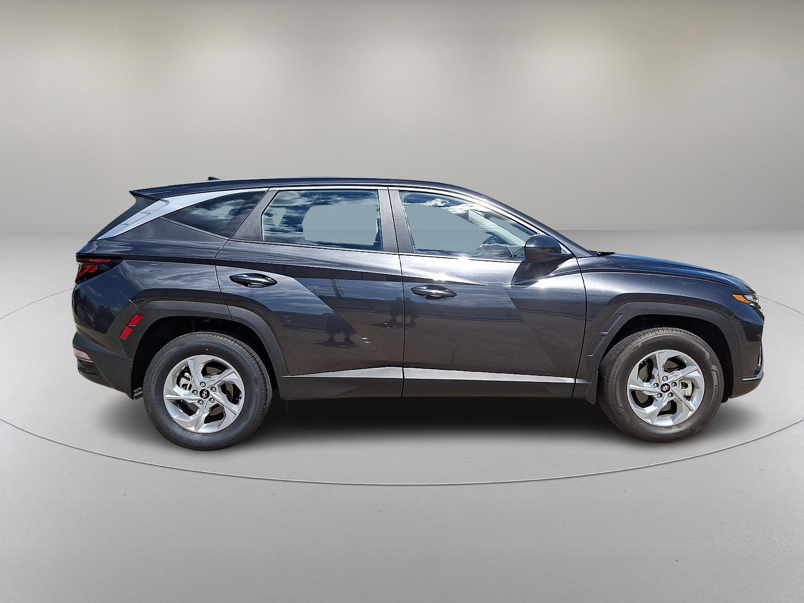 Certified 2023 Hyundai Tucson SE image 12