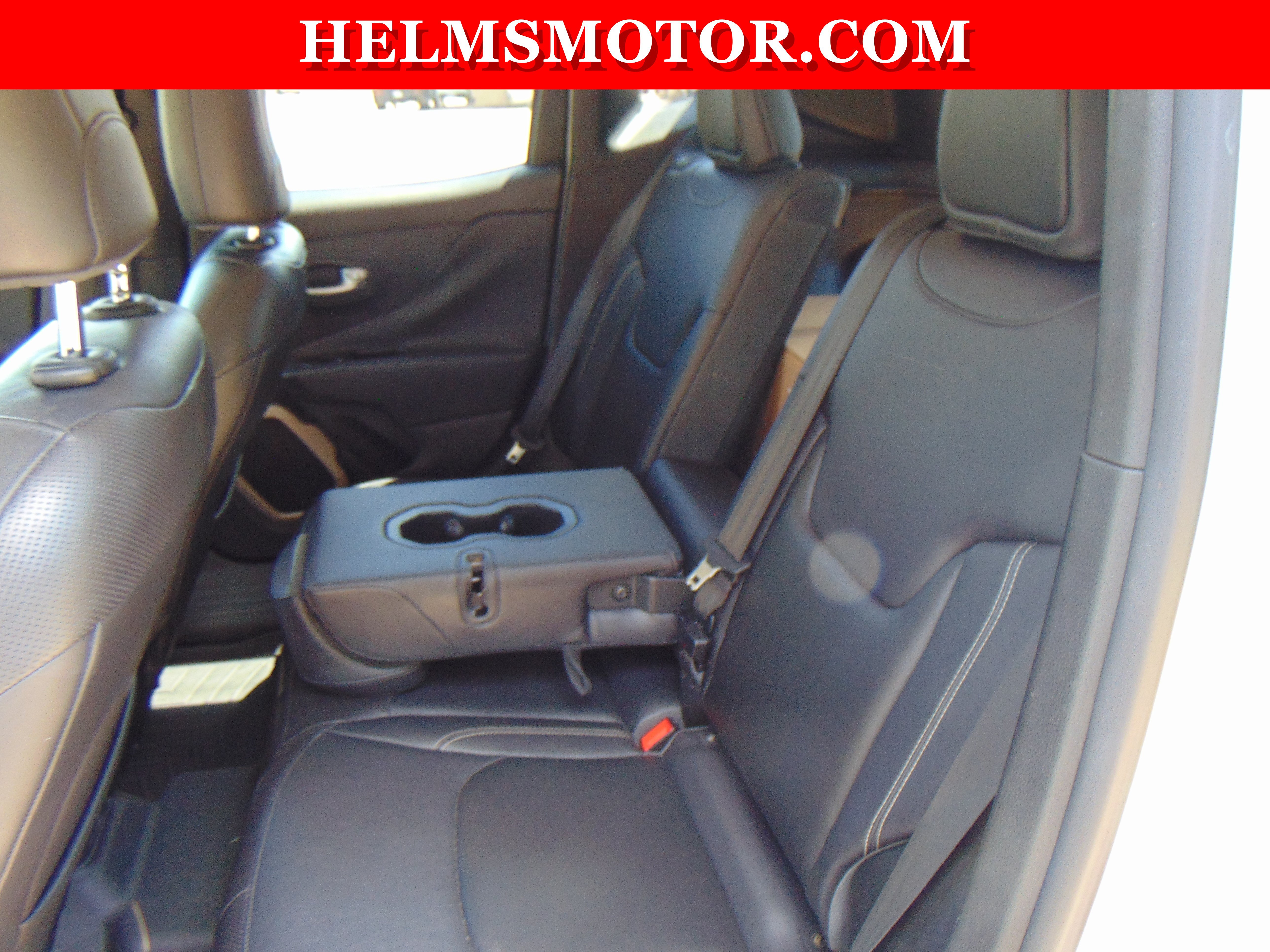 Used 2016 Jeep Renegade Limited FWD image 30