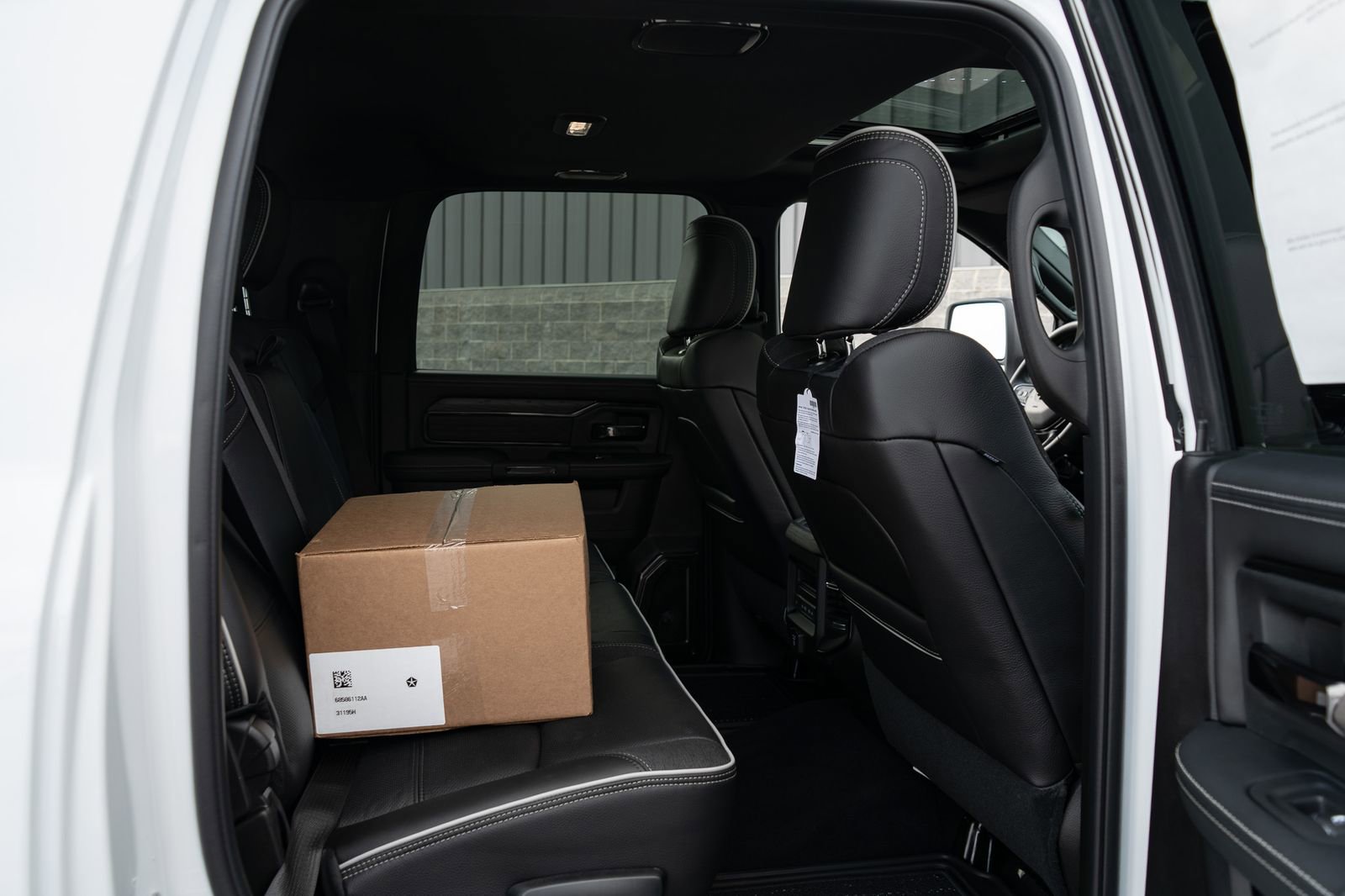 New 2026 RAM 2500 Limited AWD/4WD image 37