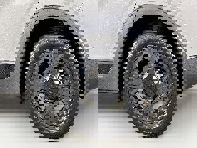 New 2026 Kia Sportage X-Line w/ X-Line Technology Package image 32