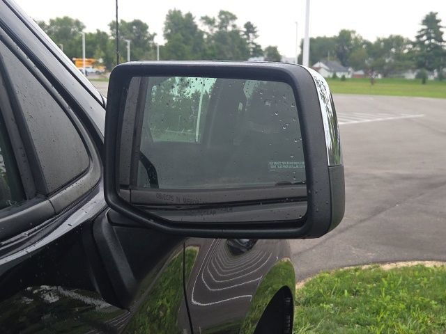 Used 2019 Chevrolet Silverado 1500 LT w/ True North Edition AWD/4WD image 6
