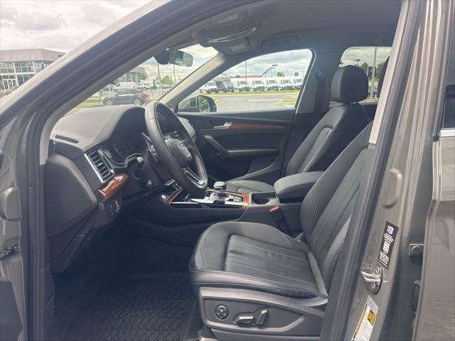 Used 2023 Audi Q5 2.0T Premium w/ Convenience Package AWD/4WD image 22