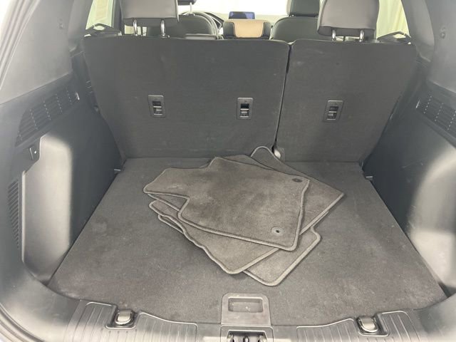 Used 2022 Ford Escape SEL image 9