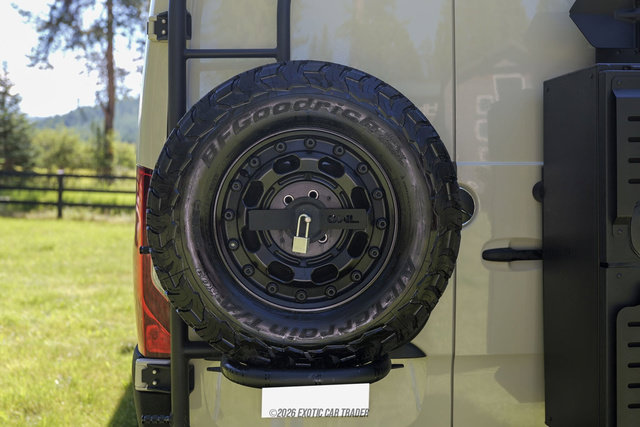 Used 2024 Mercedes-Benz Sprinter 2500 image 60
