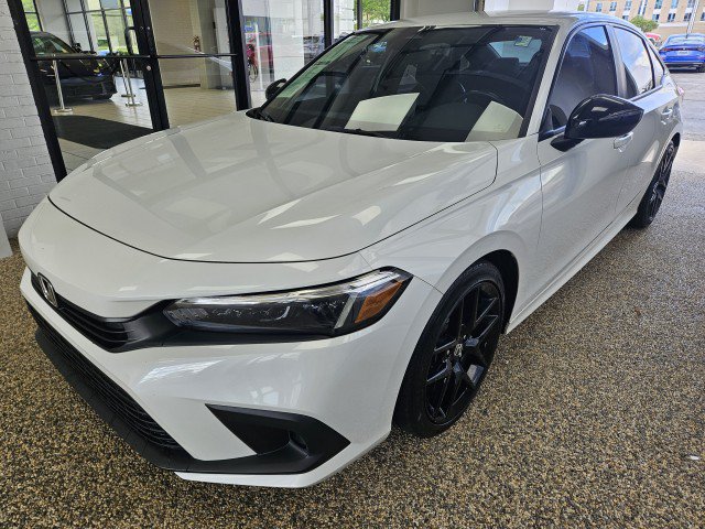 Used 2022 Honda Civic Sport image 4