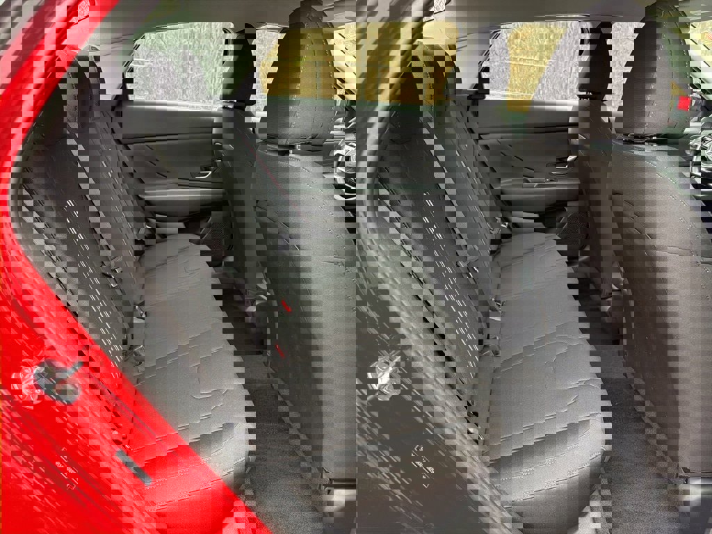 Certified 2022 Hyundai Elantra SEL image 11