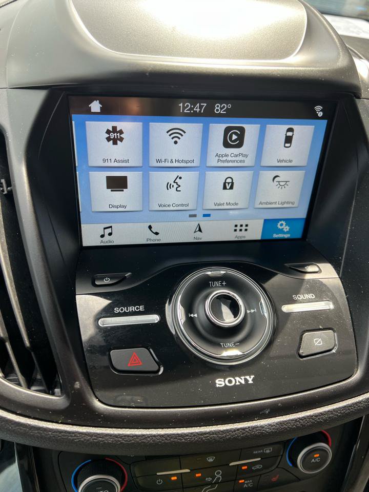 Used 2019 Ford Escape Titanium AWD/4WD image 32