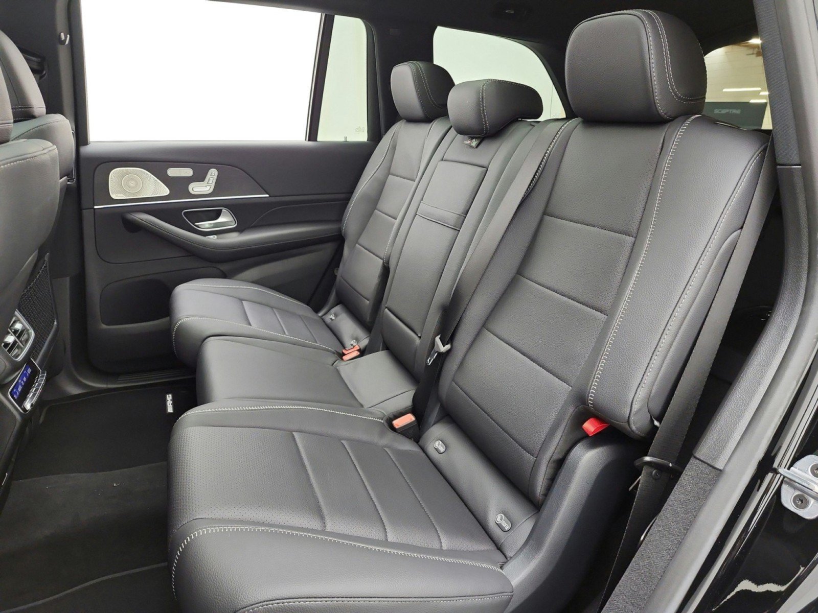 New 2027 Mercedes-Benz GLS 450 4MATIC image 11