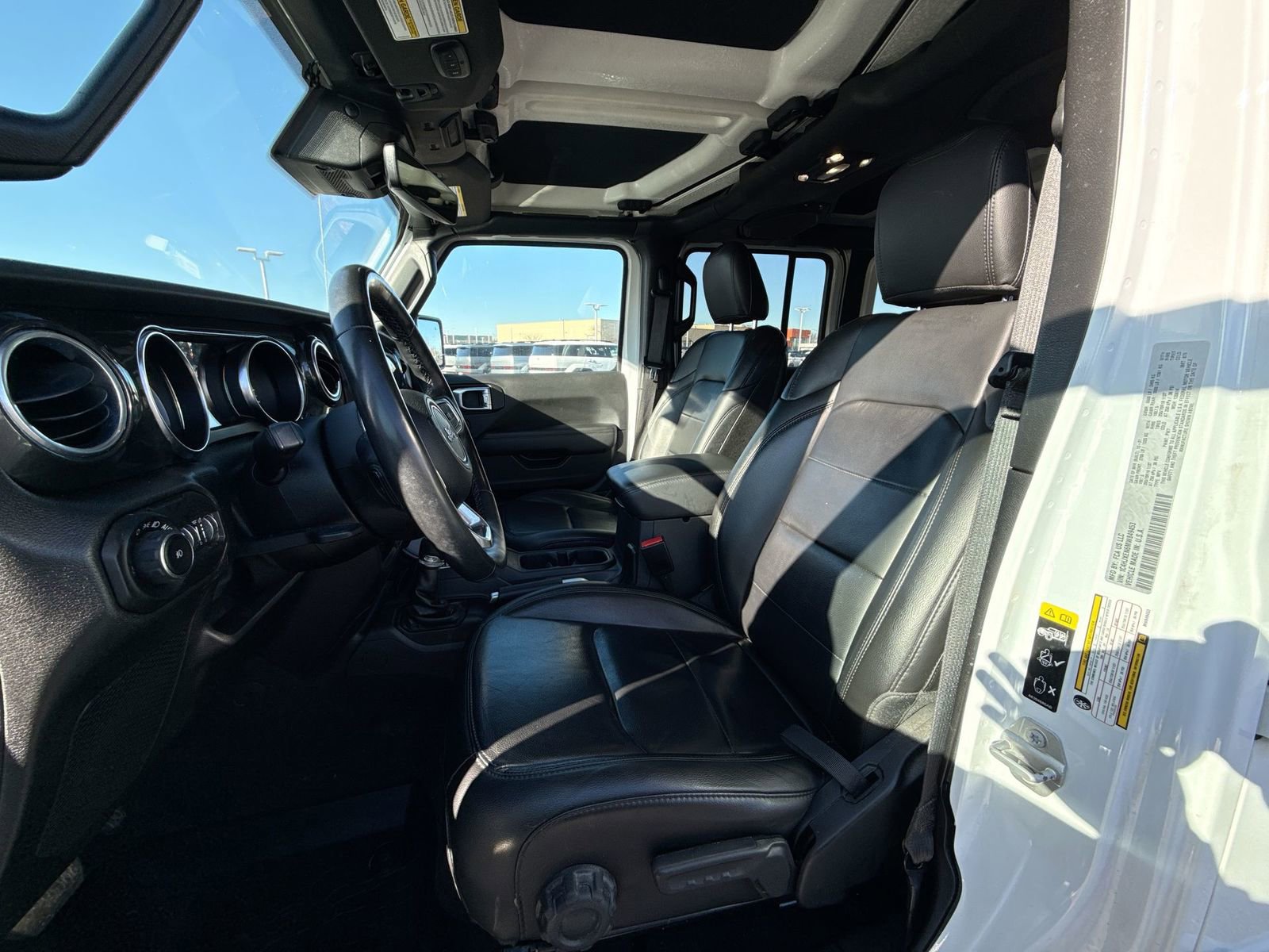 Used 2021 Jeep Wrangler Unlimited Sahara image 13