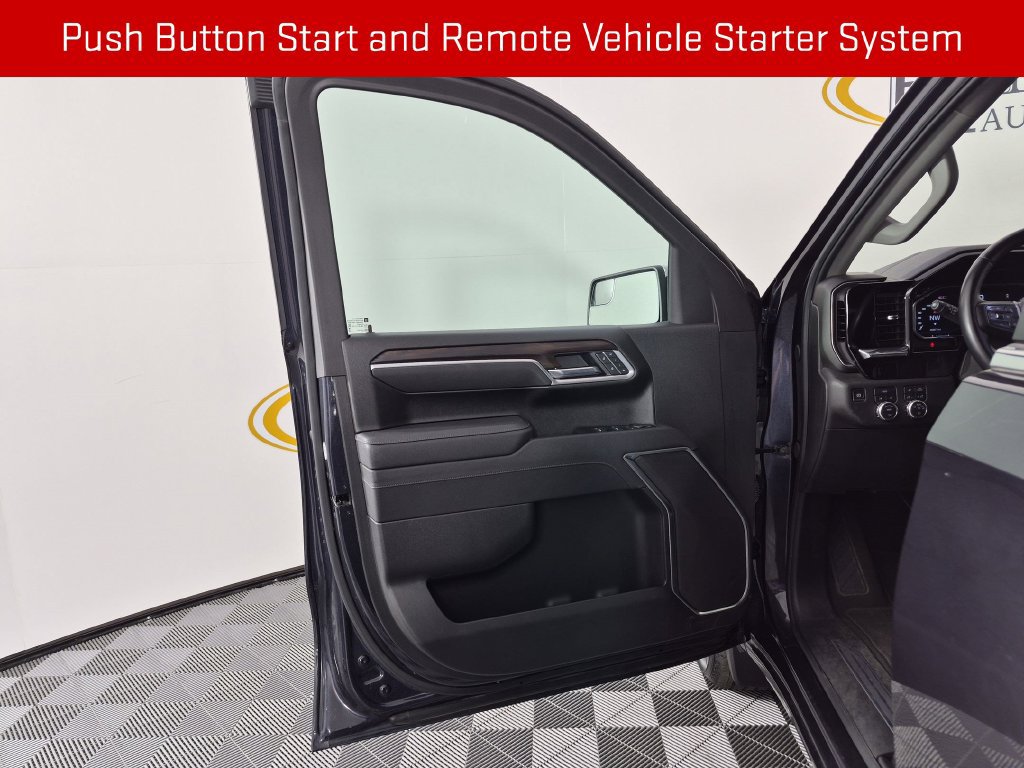 Certified 2025 GMC Sierra 1500 SLT AWD/4WD image 14